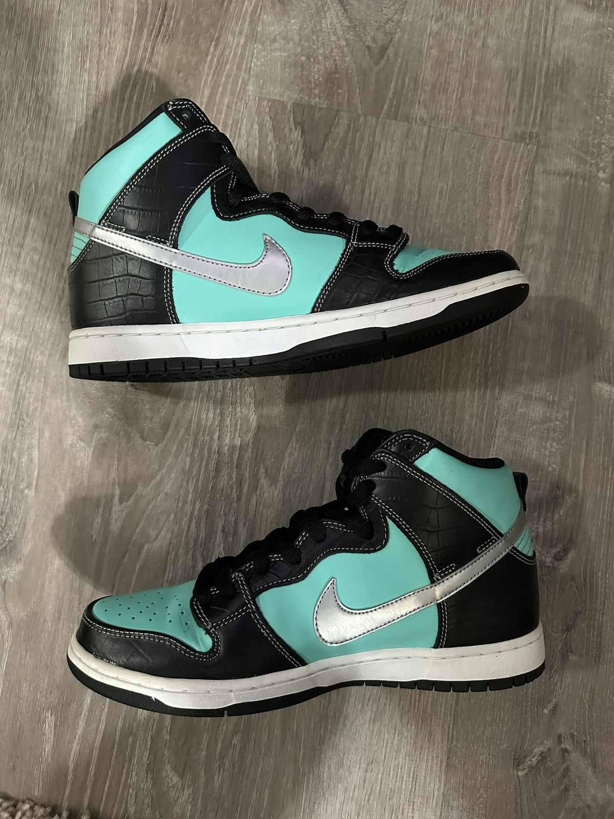 Diamond Supply Co. Nike SB Dunk High Tiffany Diamond Supply Co Size US 9.5 / EU 42-43 - 3 Thumbnail