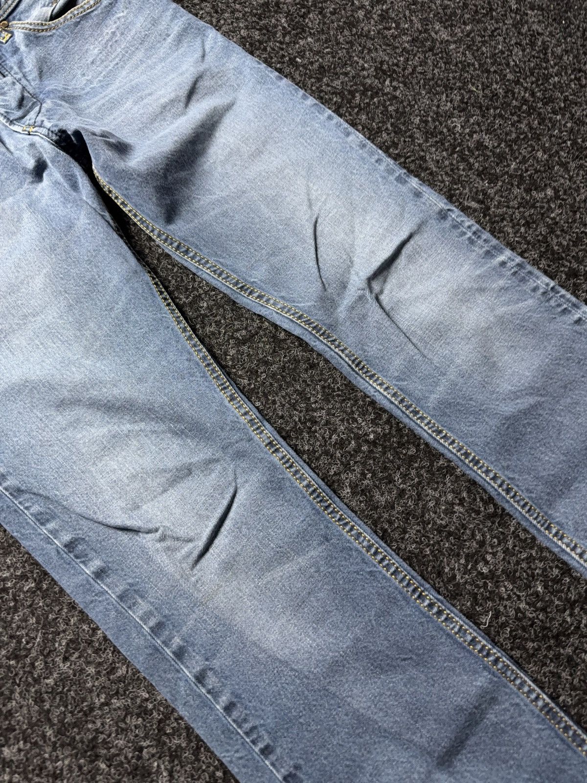Diesel Luxury 00s Y2K Diesel Belther Straight Punk Rock Denim Jeans Size US 29 - 4 Thumbnail