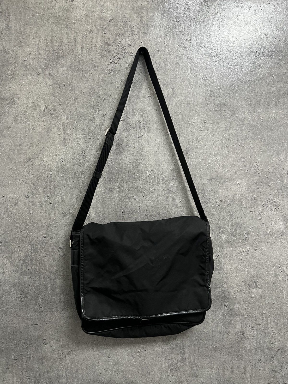 Prada Prada Nylon Messenger Bag Size ONE SIZE - 1 Thumbnail