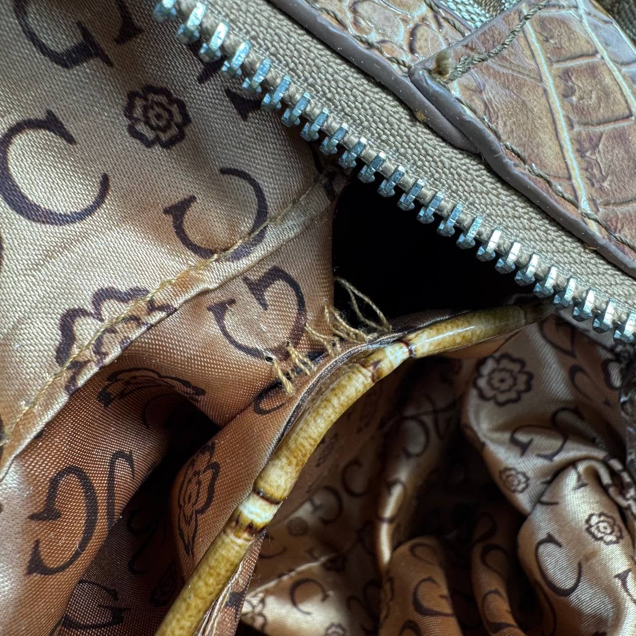 Other Gussaci Y2K Mini Shoulder Bag Brown Womens Size ONE SIZE - 15 Thumbnail