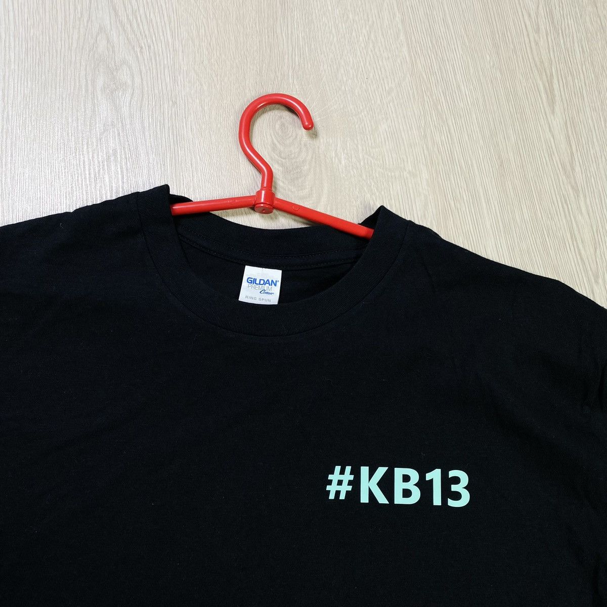 Gildan Kobe Bryant 13 Number Logo T-shirt Size US L / EU 52-54 / 3 - 3 Thumbnail