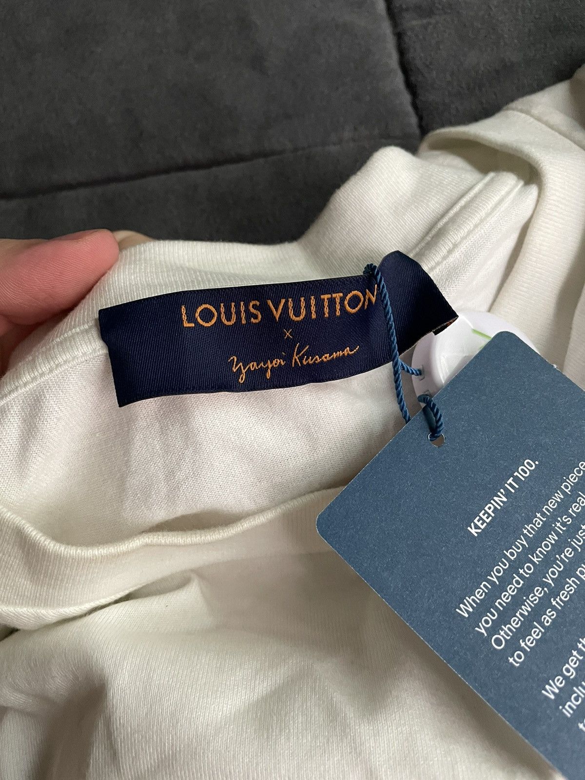 Louis Vuitton Louis Vuitton Kusama Pumpkin T Shirt Size US L / EU 52-54 / 3 - 9 Thumbnail
