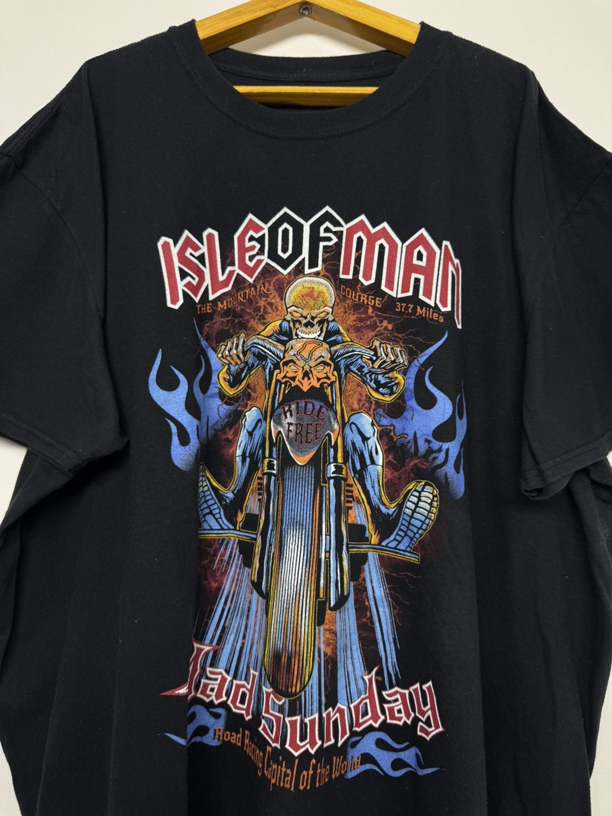 Vintage Vintage Y2k Isle Of Man Mad Sunday T-Shirt 90’s Size US M / EU 48-50 / 2 - 3 Thumbnail