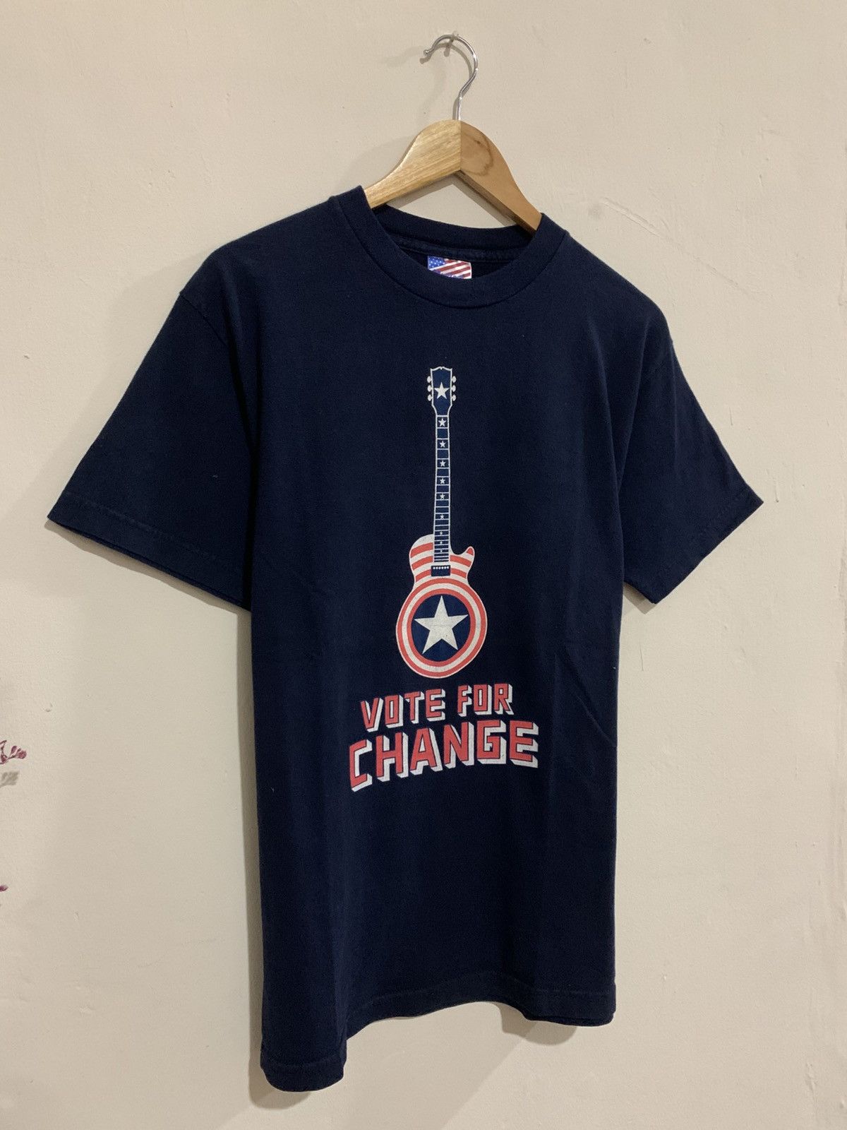 Band Tees × Vintage Vintage Band REM Bruce Springsteen Tour Vote For Change tee Size US M / EU 48-50 / 2 - 2 Thumbnail