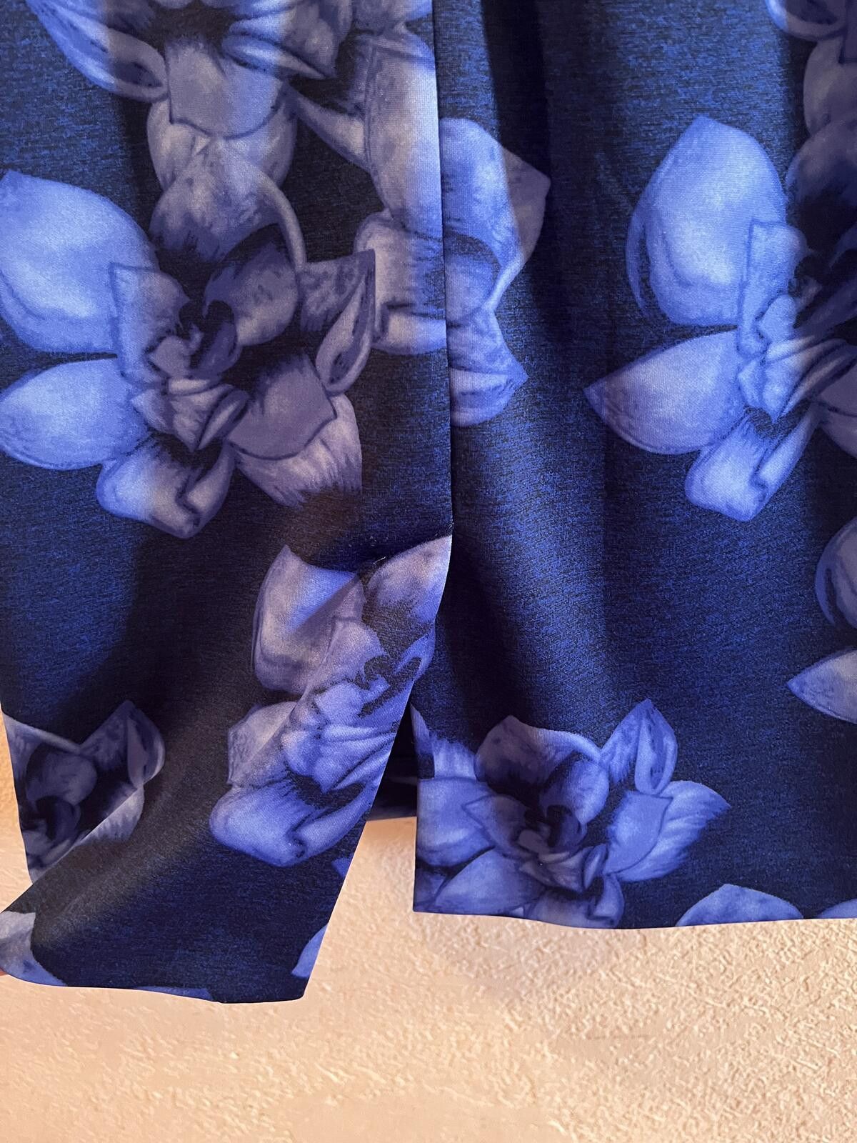 Other Betsey Johnson Blue Floral Sheath Dress Size M / US 6-8 / IT 42-44 - 6 Thumbnail