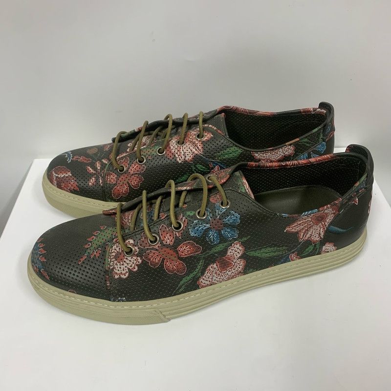 Gucci Gucci Floral Print Sneakers for Men and Women 0079 Size US 10.5 / EU 43-44 - 1 Thumbnail