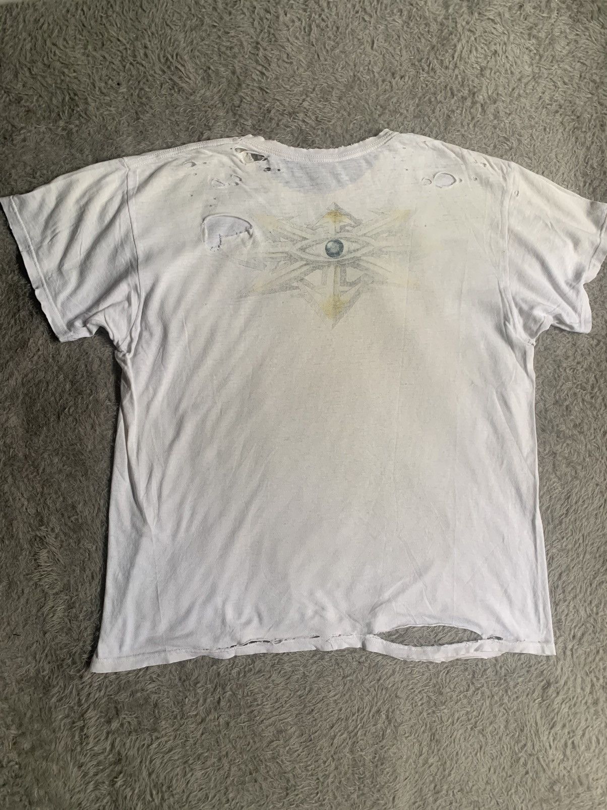 Band Tees Vintage Thrashed Erd Grunge Bolt Thrower Realm Of Chaos Tee Size US L / EU 52-54 / 3 - 15 Thumbnail