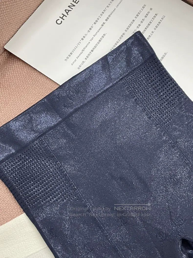 Chanel Chanel Size M 22N Ski Series Dark Pattern Legging Leggings Size 42" / US 20 - 2 Thumbnail