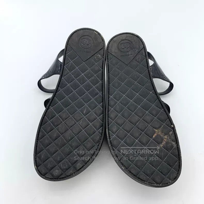 Chanel Chanel Casual flat sandals with black pearl trim Size US 6.5 / IT 36.5 - 5 Thumbnail