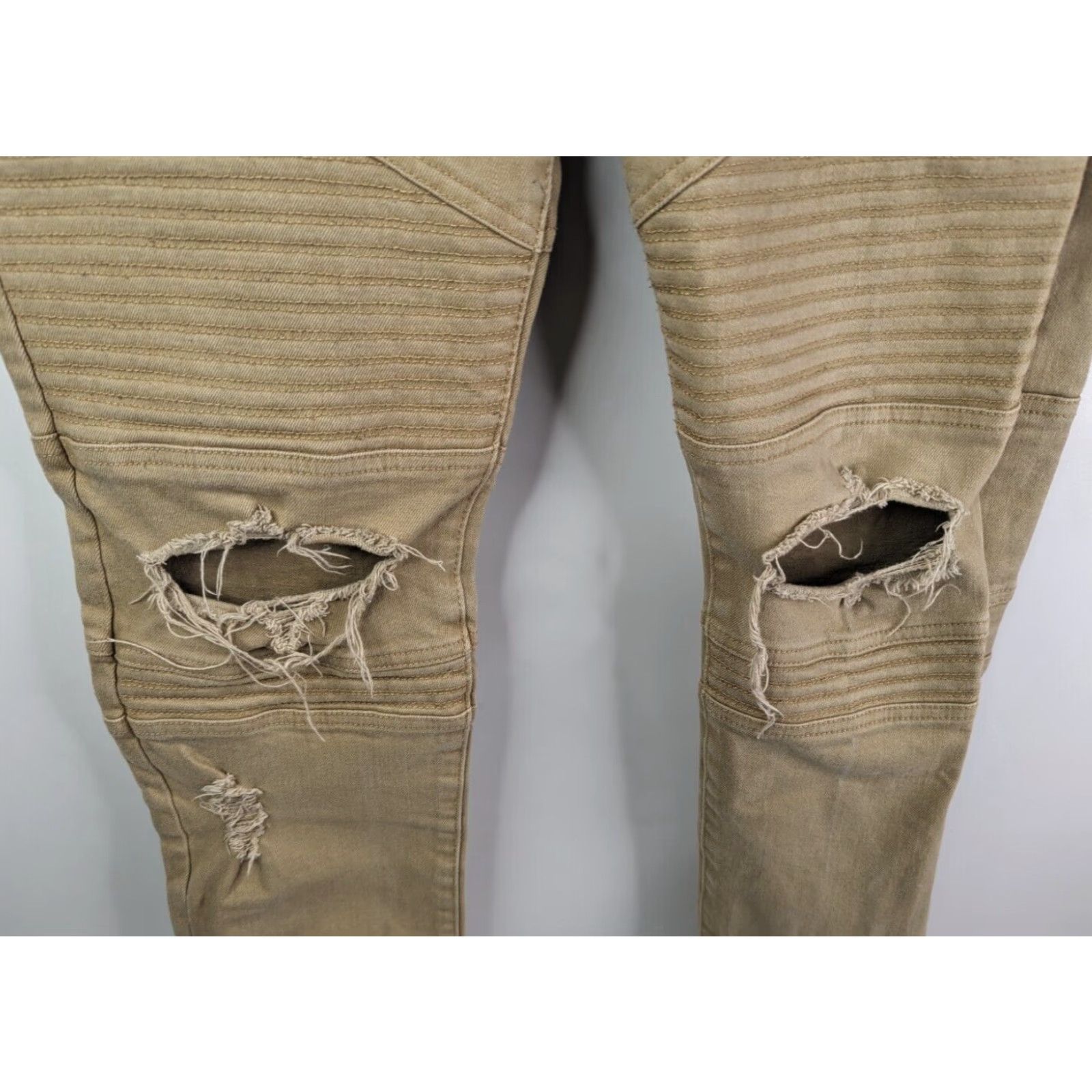 Forever 21 FOREVER 21 Jeans Men Denim Beige Slim Skinny Distressed 5-Pocket Design Beiges Size 32x30 Size US 32 / EU 48 - 3 Thumbnail