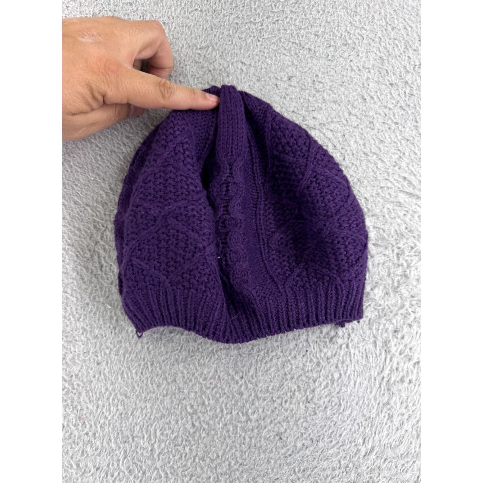 Vintage Unbranded Beanie Women One Size Purple Knit Acrylic Winter Ski Womens Size ONE SIZE - 2 Thumbnail