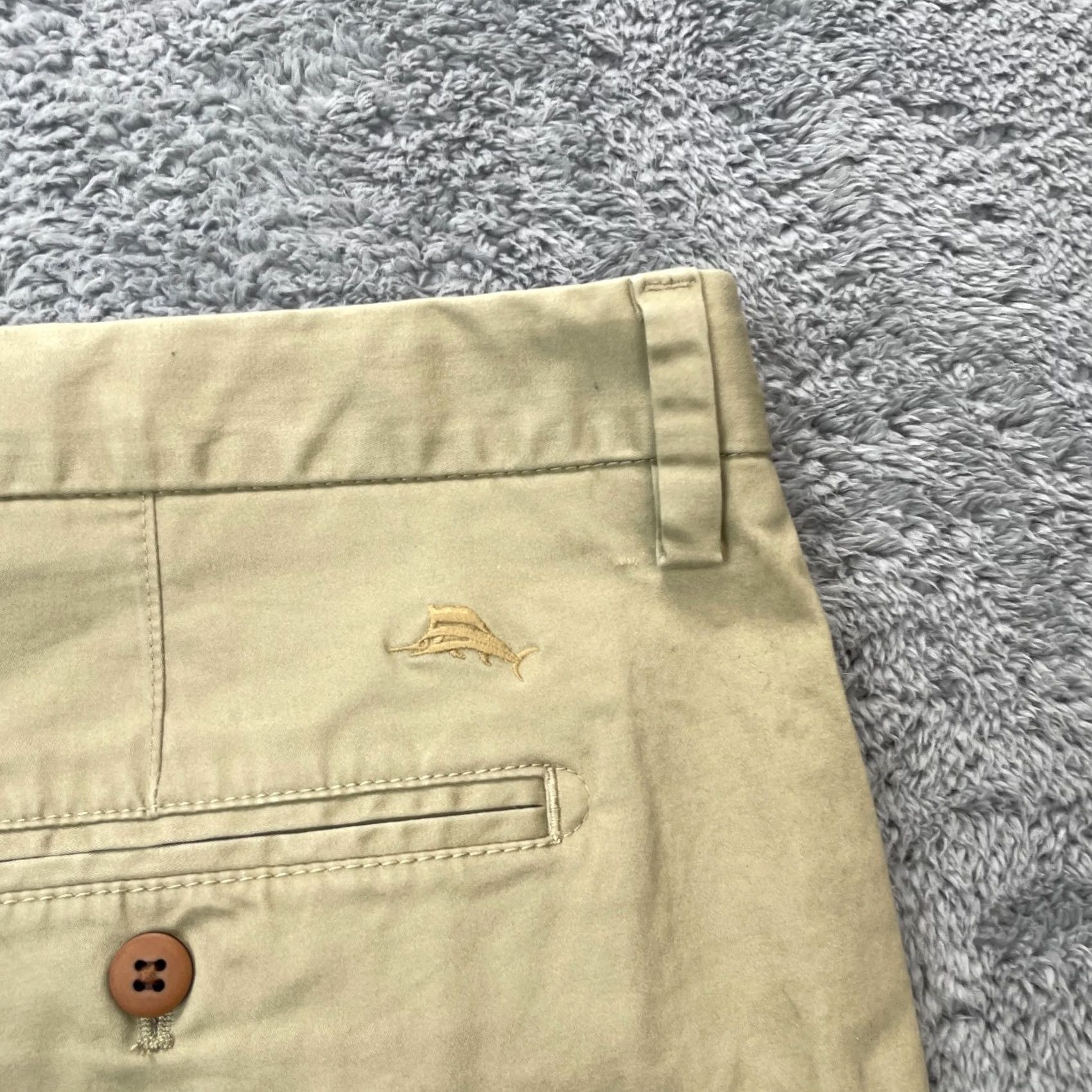 Tommy Bahama Tommy Bahama Shorts Mens 42 Beige Boracay Chino Cotton Stretch Logo Tropical Beach Casual Affordable Regular Mens Size US 42 / EU 58 - 3 Thumbnail