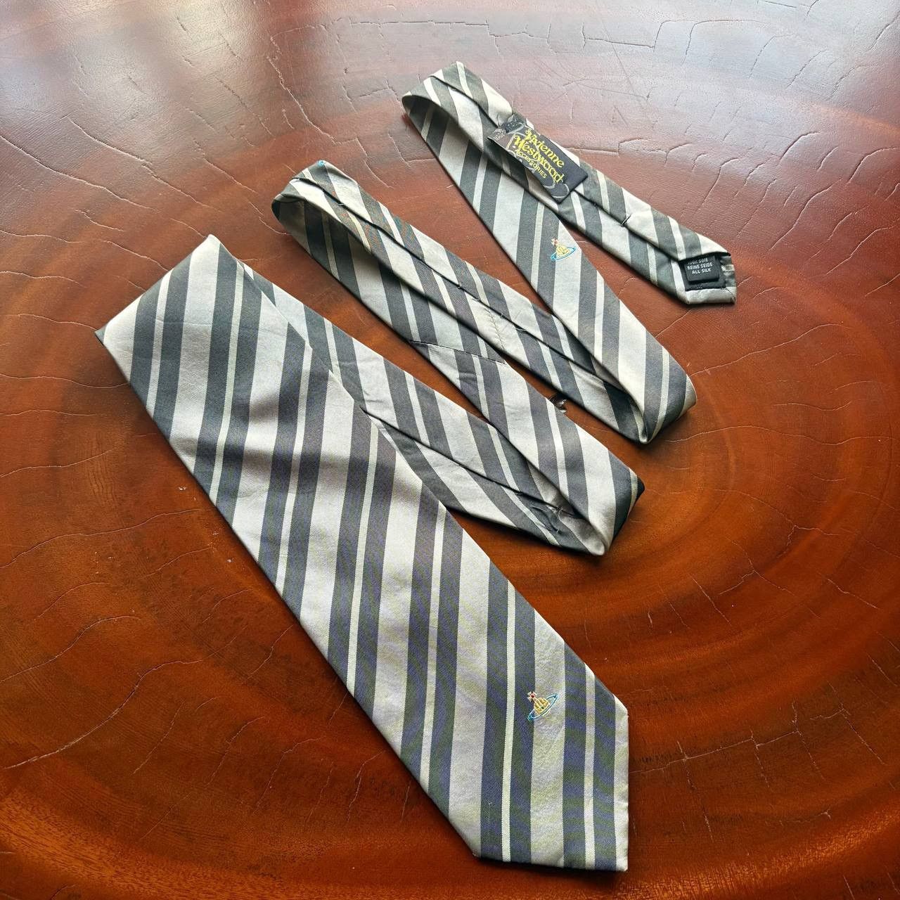 Vivienne Westwood Vivienne Westwood Signature Orb Logo Striped Silk Neck Tie Size ONE SIZE - 2 Thumbnail