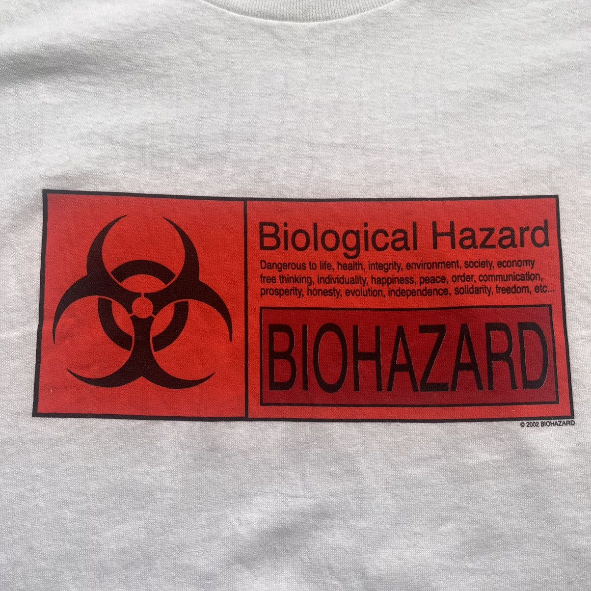 Vintage Vintage Biohazard Obscure Graphic Obscene Warning XL T-Shirt Size US XL / EU 56 / 4 - 2 Thumbnail