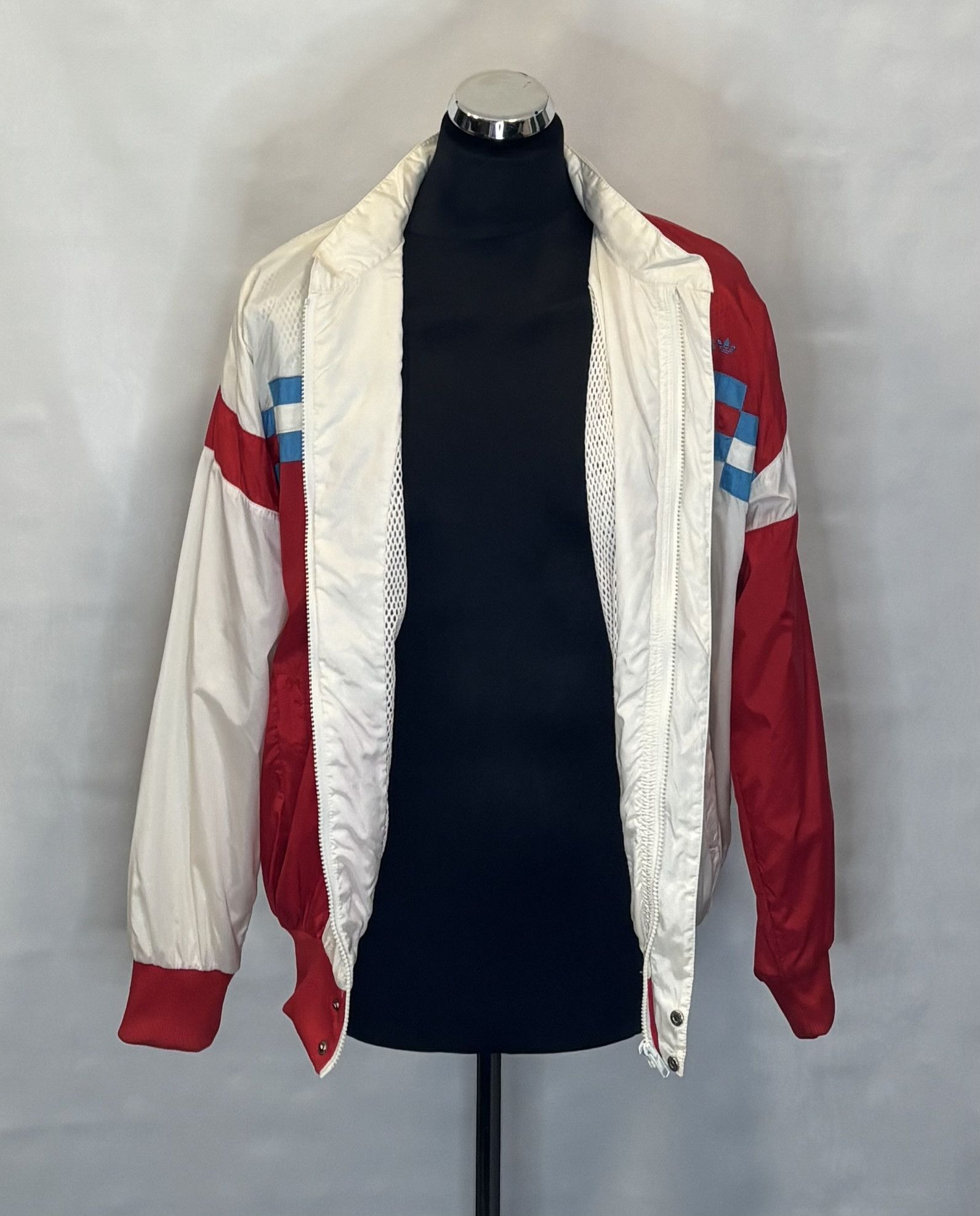Adidas Adidas Originals vintage 90s white red jacket size. XL Size US XL / EU 56 / 4 - 5 Thumbnail