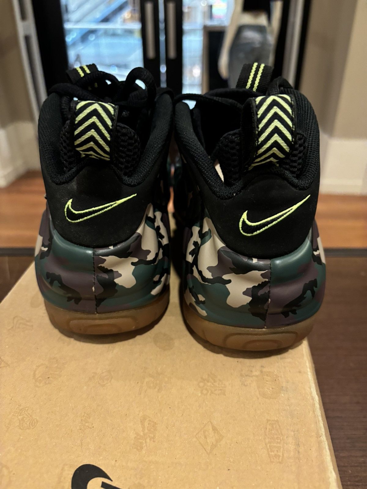 Nike Nike Air Foamposite Pro ‘Army Camo’ Size US 8.5 / EU 41-42 - 6 Thumbnail