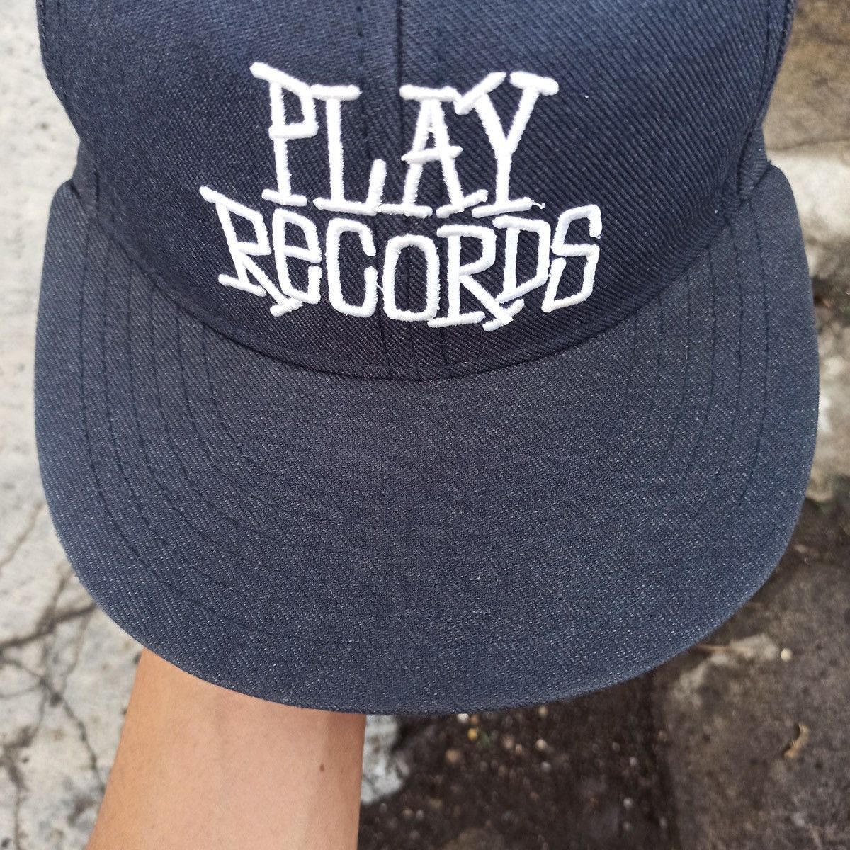 Quintin Co. × Stussy 🔥🔥 Rare. Stussy x Quintin Co. “Play record” Snapback Size ONE SIZE - 13 Thumbnail