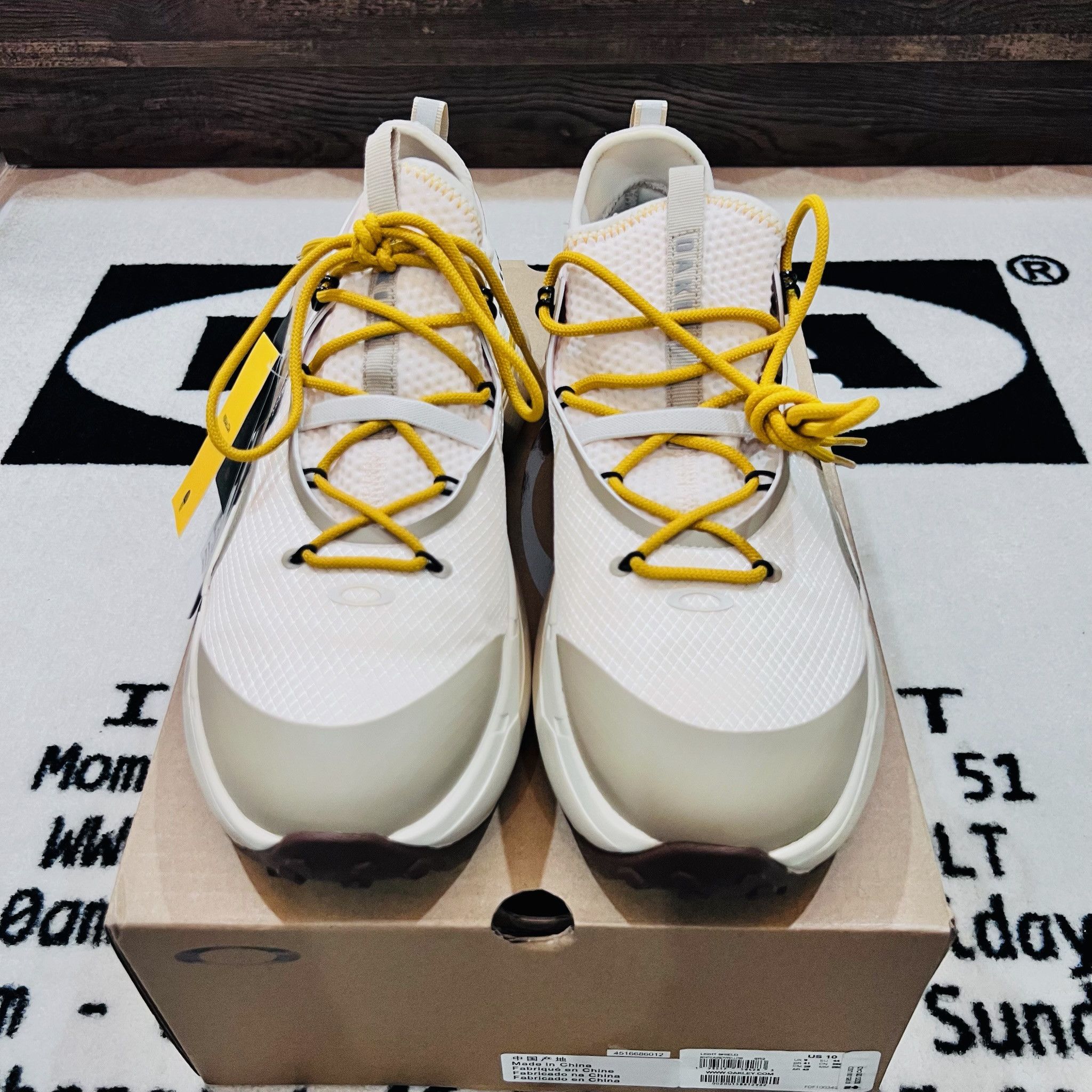 Oakley Oakley Light Shield Yellow Waterproof Vibram Sole Sneakers Size US 10 / EU 43 - 3 Thumbnail