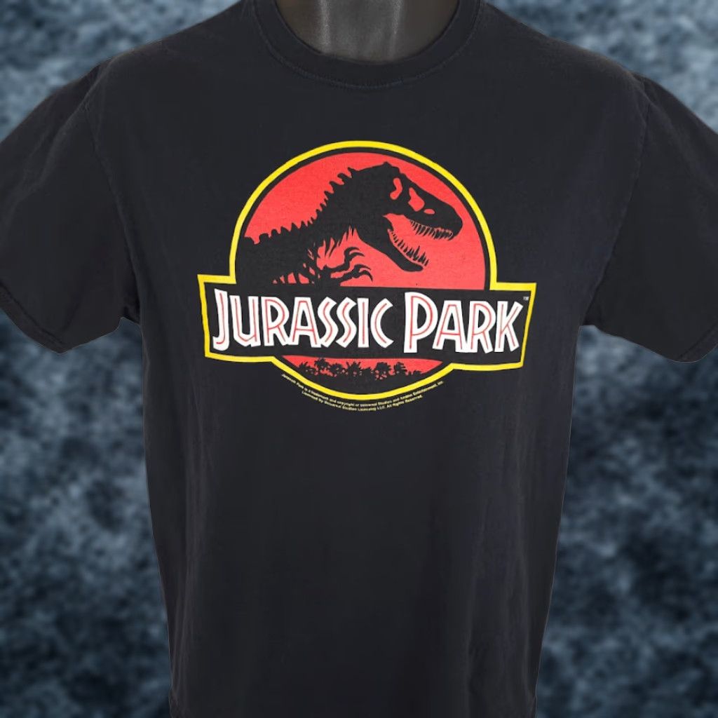 Fruit Of The Loom Jurassic Park T Shirt Mens Size Medium Black Universal Studios Dinosaur Movie 90s Retro Vintage? Size US M / EU 48-50 / 2 - 1 Thumbnail