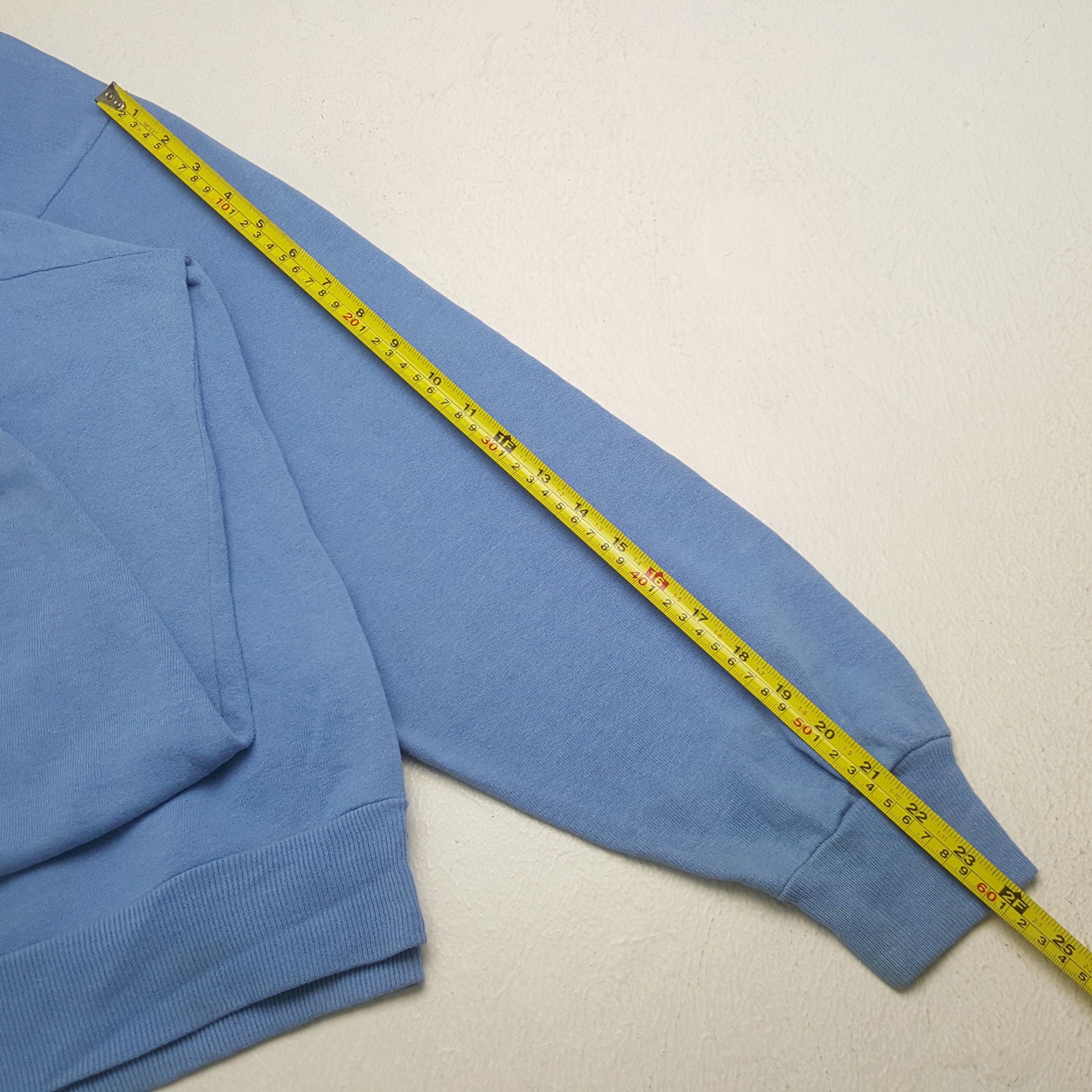 Disney Vintage Tigger Disney Pooh Cartoon Character Sweatshirt RR7 Size US XL / EU 56 / 4 - 6 Thumbnail