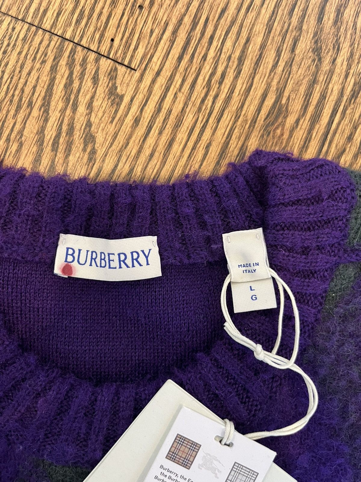 Burberry Burberry Cropped Argyle Wool Sweater Size L / US 10 / IT 46 - 9 Thumbnail