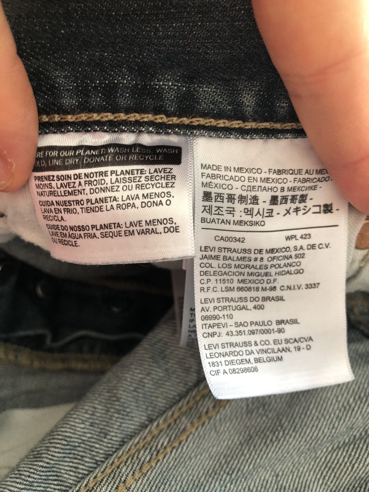 Levi's LEVI’S STRAUSS 501 CLASSIC VINTAGE DENIM JEANS PANTS Size US 30 / EU 46 - 7 Thumbnail