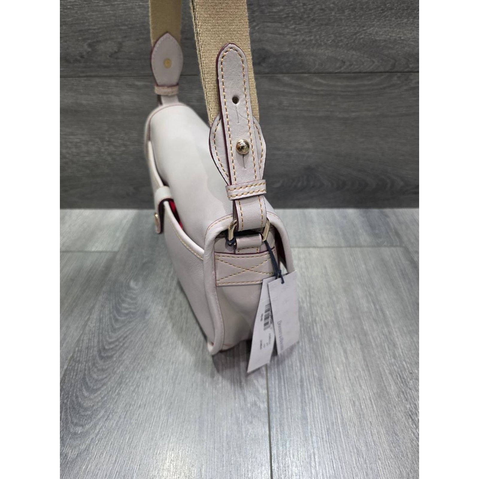 Dooney & Bourke Dooney & Bourke Florentine Bucket Bag Purse Ecru bag B000554 Size ONE SIZE - 9 Thumbnail
