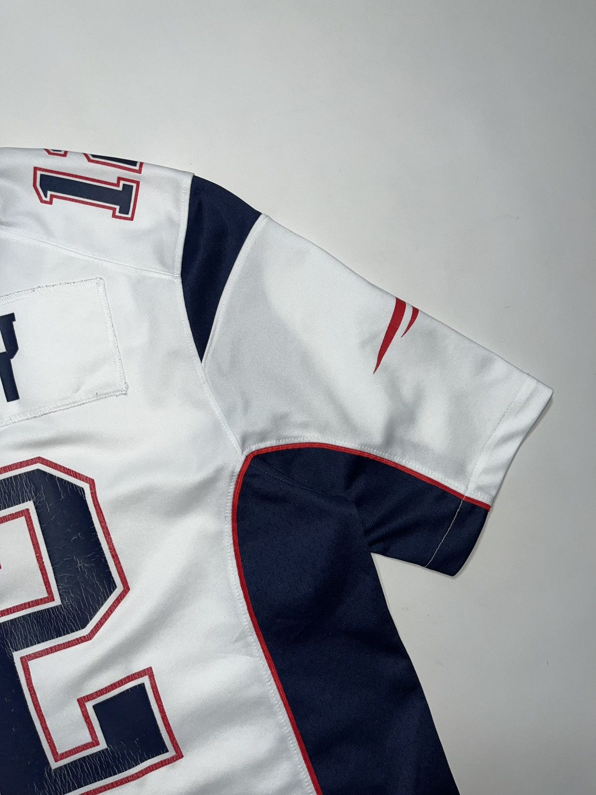 NFL Nike Brady #12 New England Patriots Jersey NFL RARE Size US M / EU 48-50 / 2 - 11 Thumbnail