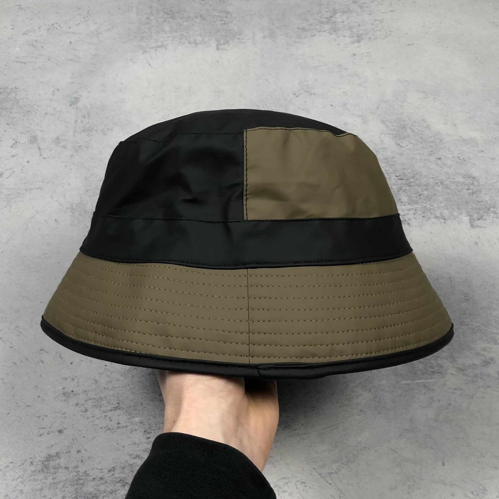 Rains Rains Water Repellent Bucket Hat Black Wood Unisex Size ONE SIZE - 4 Thumbnail