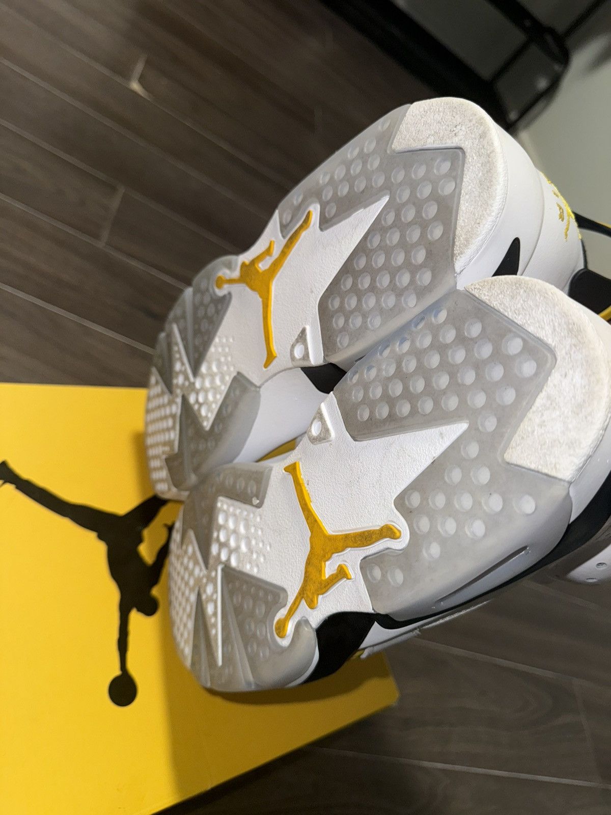 Jordan Brand Jordan 6 Retro “Yellow Ochre” (size10) Size US 10 / EU 43 - 6 Thumbnail