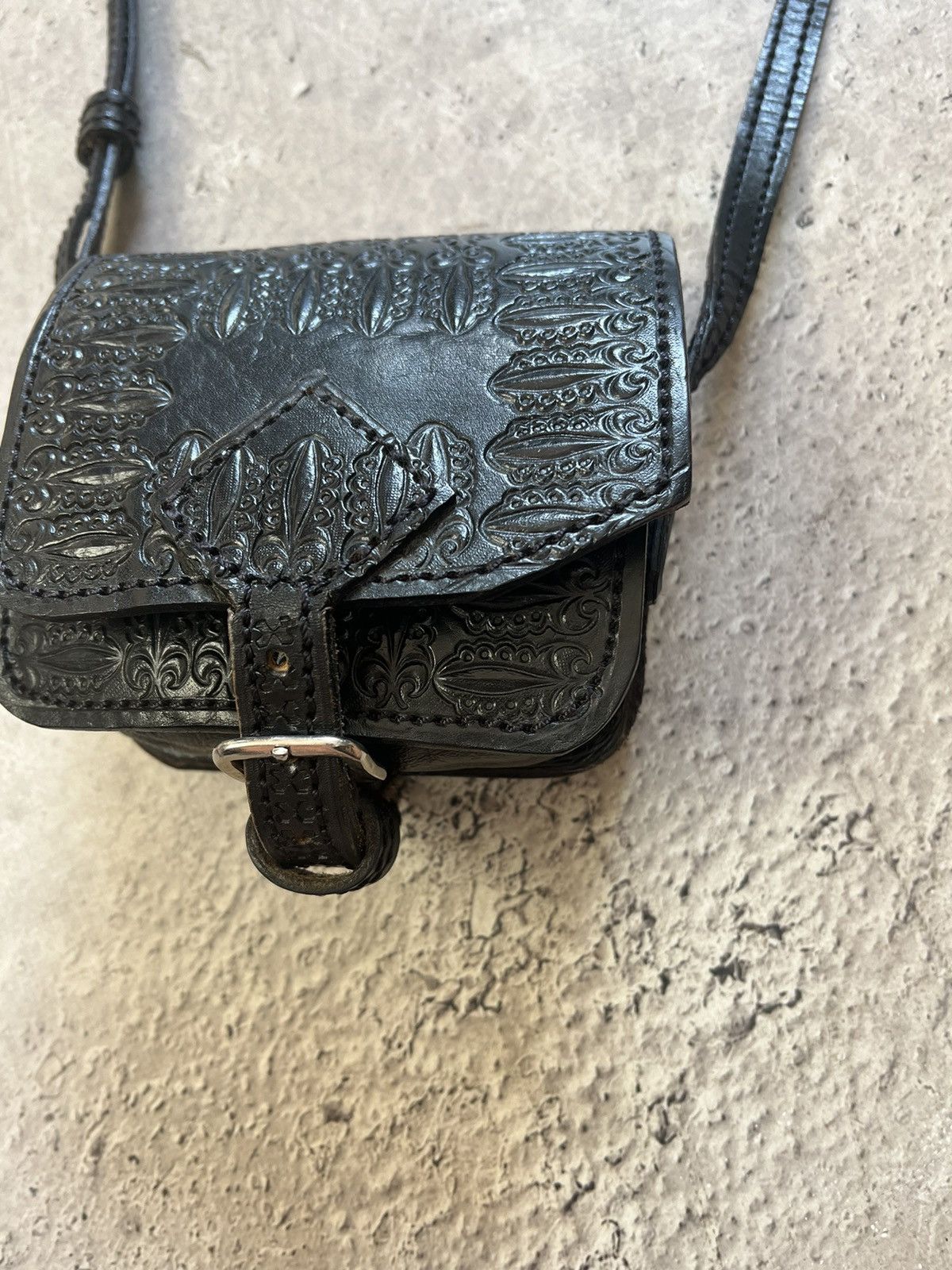 Japanese Brand VINTAGE Y2K LEATHER LGB STYLE KMRII LEATHER BAG Size ONE SIZE - 4 Thumbnail