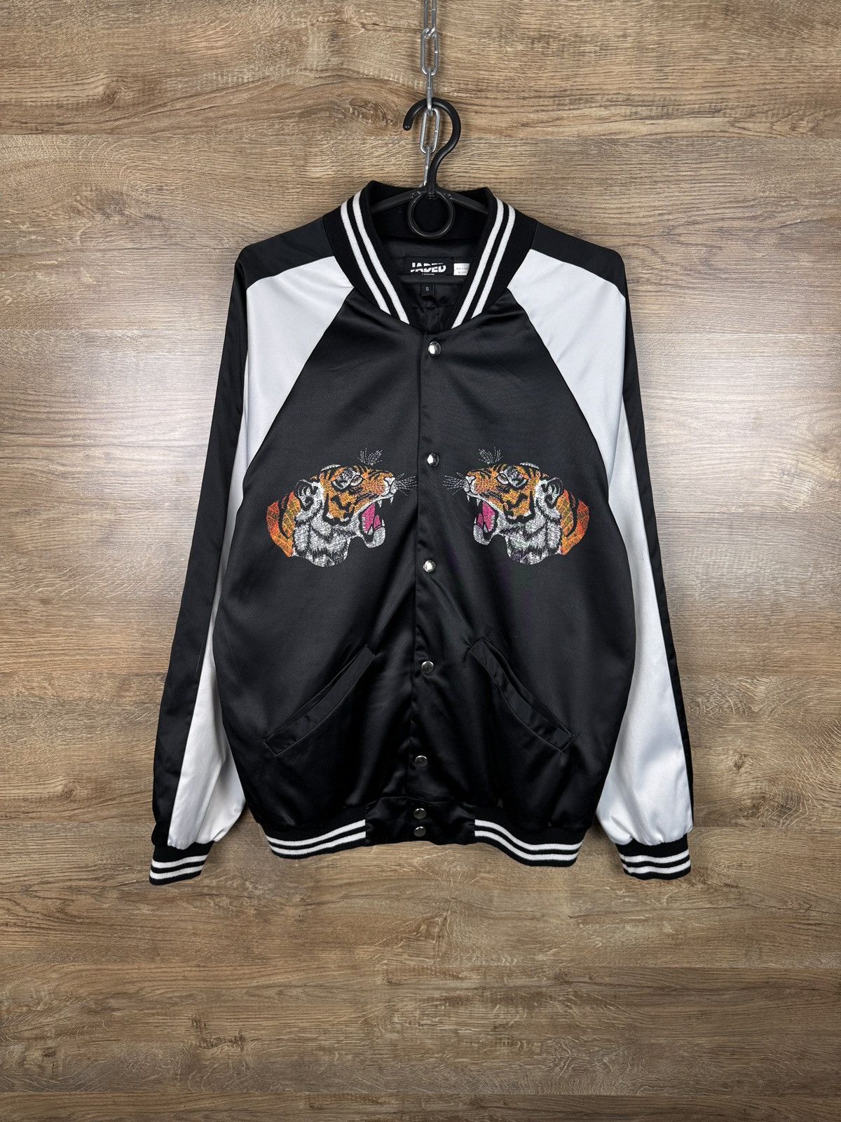 Jaded London Mens Vintage Jaded London tiger bombers jacket dragon Size US S / EU 44-46 / 1 - 1 Thumbnail