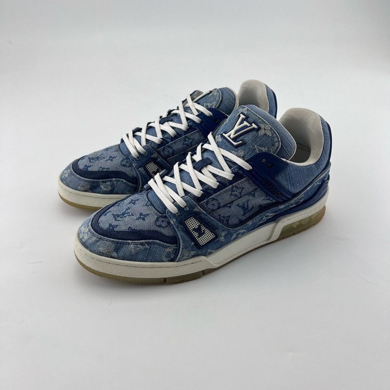 Louis Vuitton Louis Vuitton Stylish Blue Sneakers for Men - Size US 9 / EU 42 - 1 Thumbnail