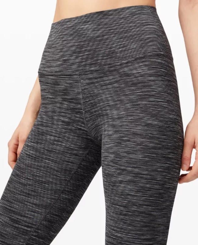 Designer Lululemon Gray Texture Pattern Full Length Wunder Size 6 Size 28" / US 6 / IT 42 - 1 Thumbnail