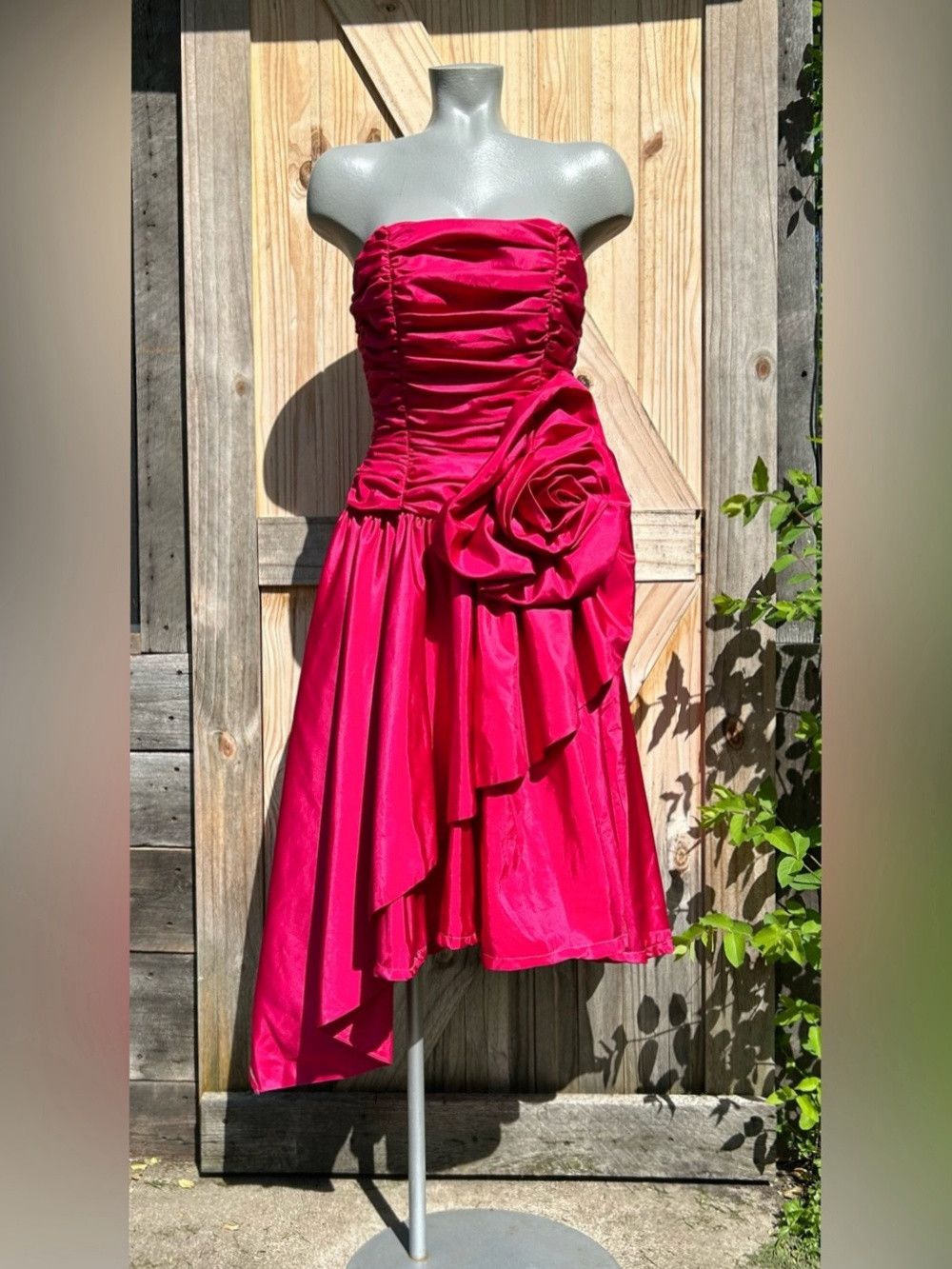 Other Vintage Retro 80s Fucsia Taffeta Rose Party Prom Dress Size XS / US 0-2 / IT 36-38 - 1 Thumbnail