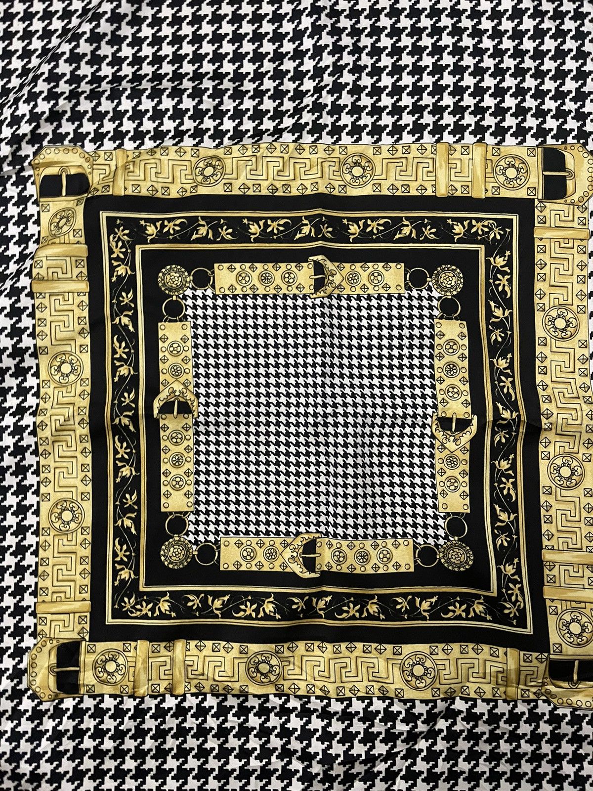 Vintage GOLD BELT POLYESTER SCARVES Size ONE SIZE - 4 Thumbnail
