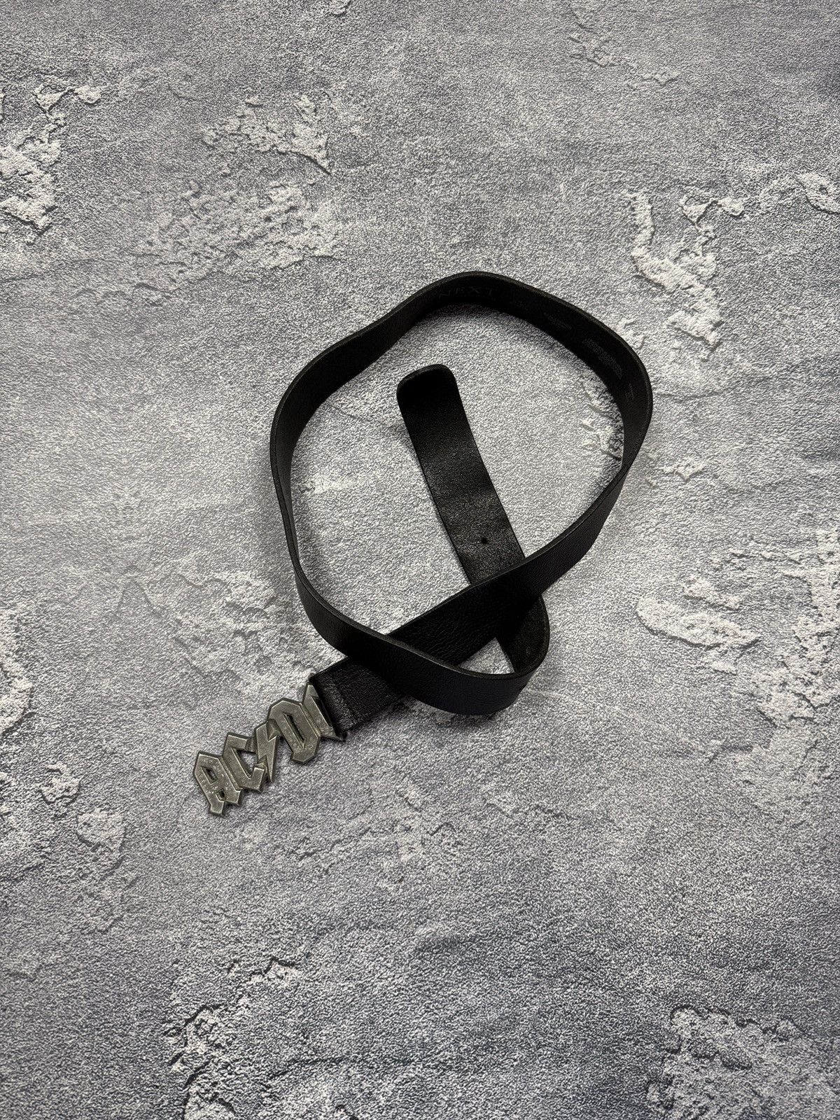 AC/DC × Vintage Ac/Dc Leather Belt Size ONE SIZE - 2 Thumbnail