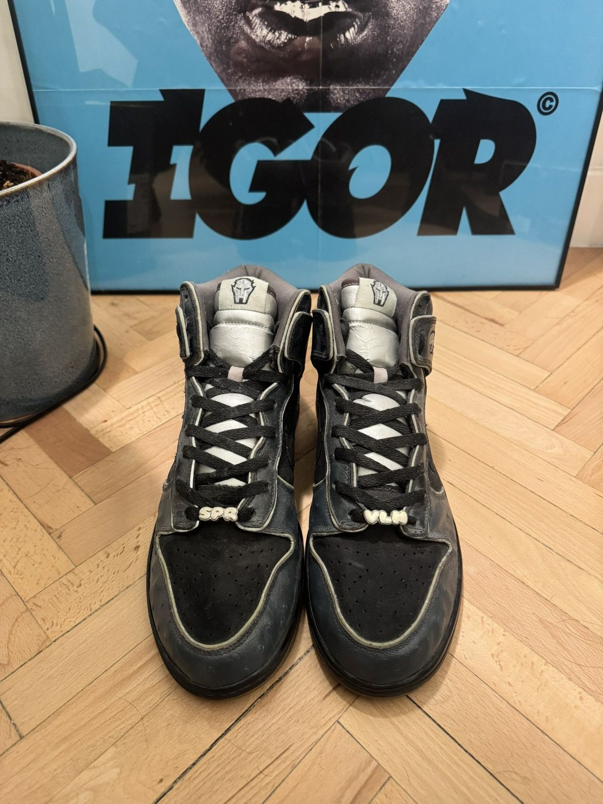 Nike Nike SB Dunk High MF DOOM Size US 12 / EU 45 - 3 Thumbnail