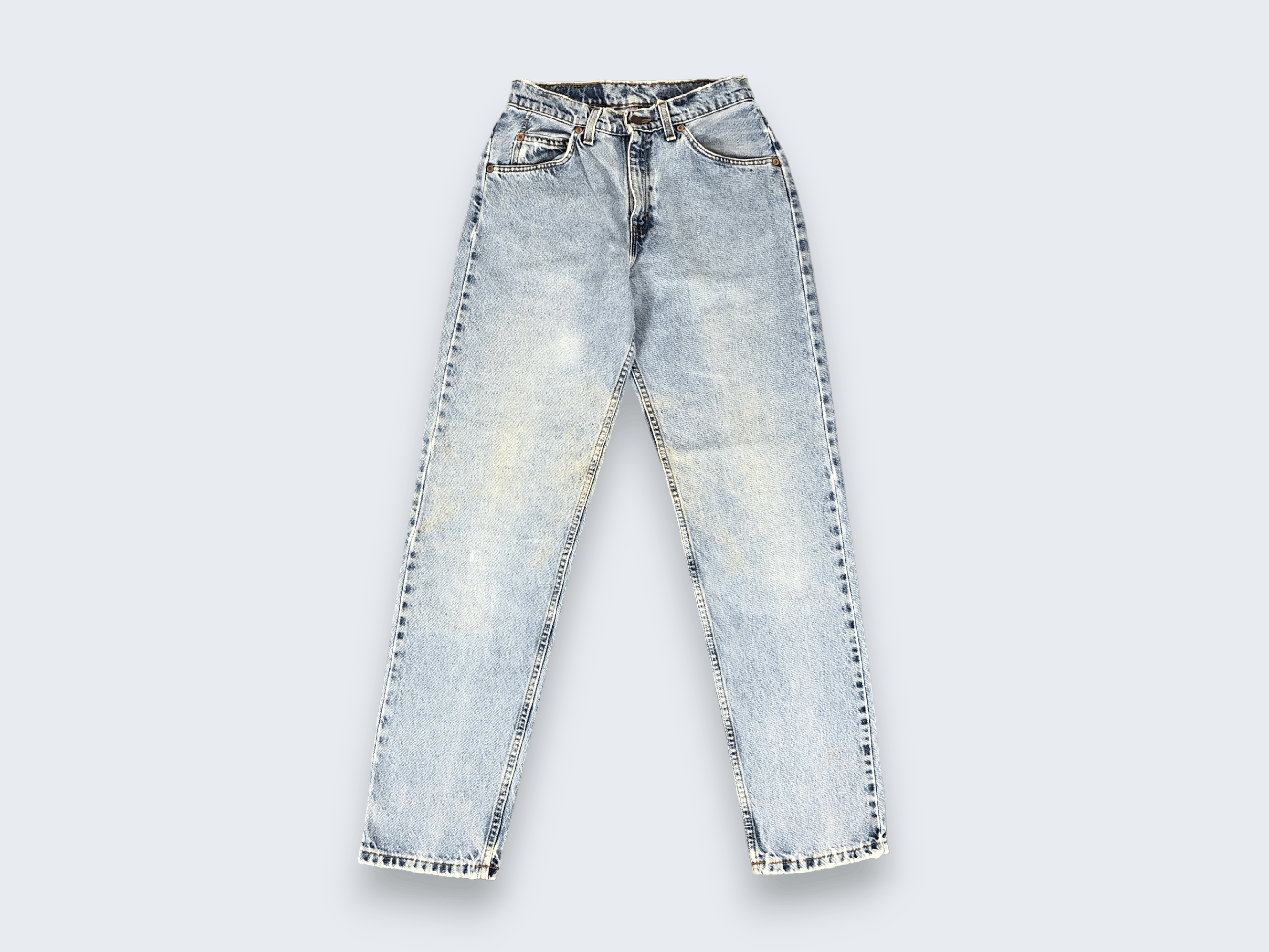 Levi's × Vintage Womens 80s Vintage Levis jeans Light Blue Wash L882W Size 29" - 1 Thumbnail