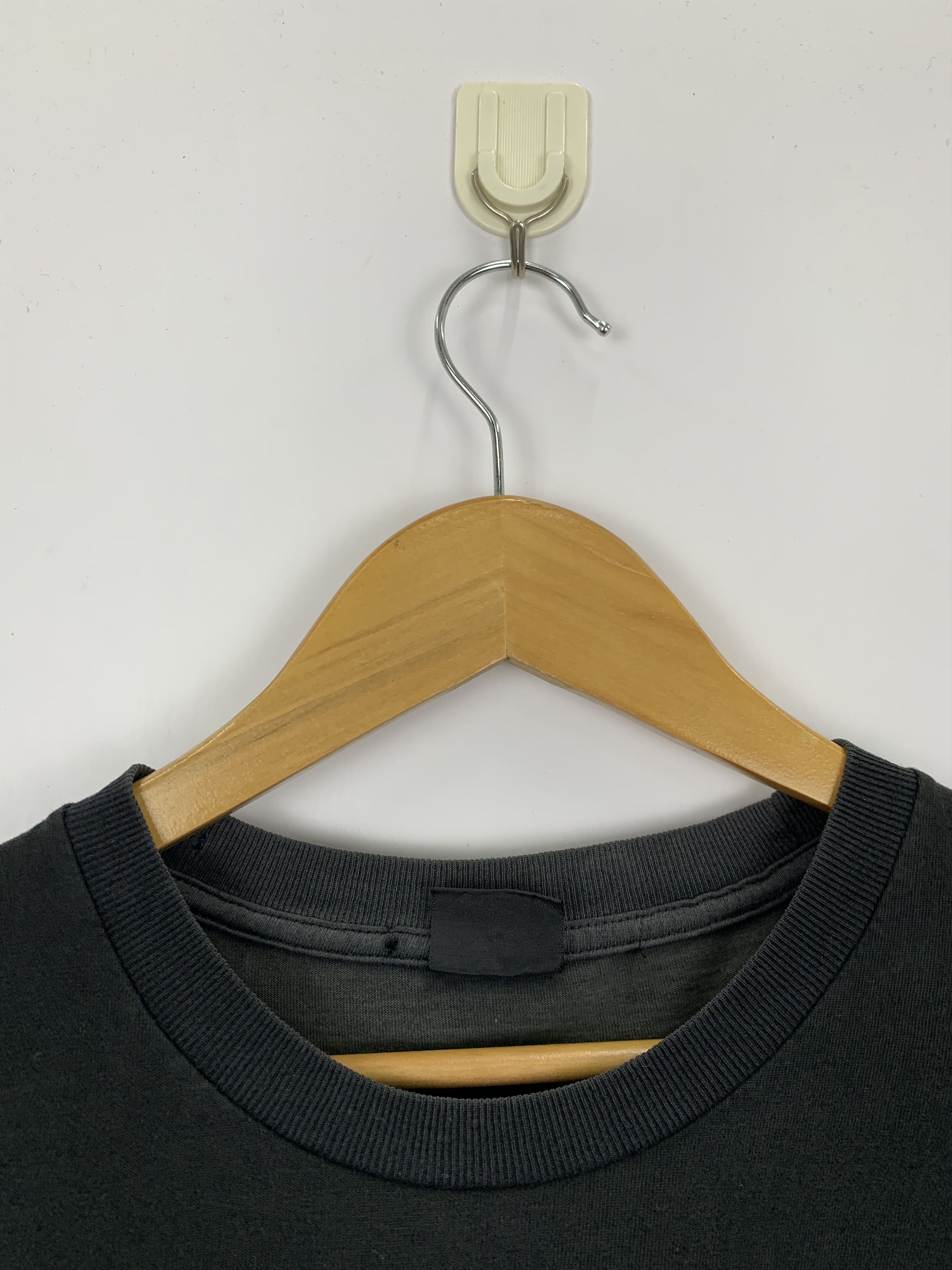 Quiksilver × Vintage Vintage 90s Quiksilver Black Tee TA0142 Size US M / EU 48-50 / 2 - 6 Thumbnail