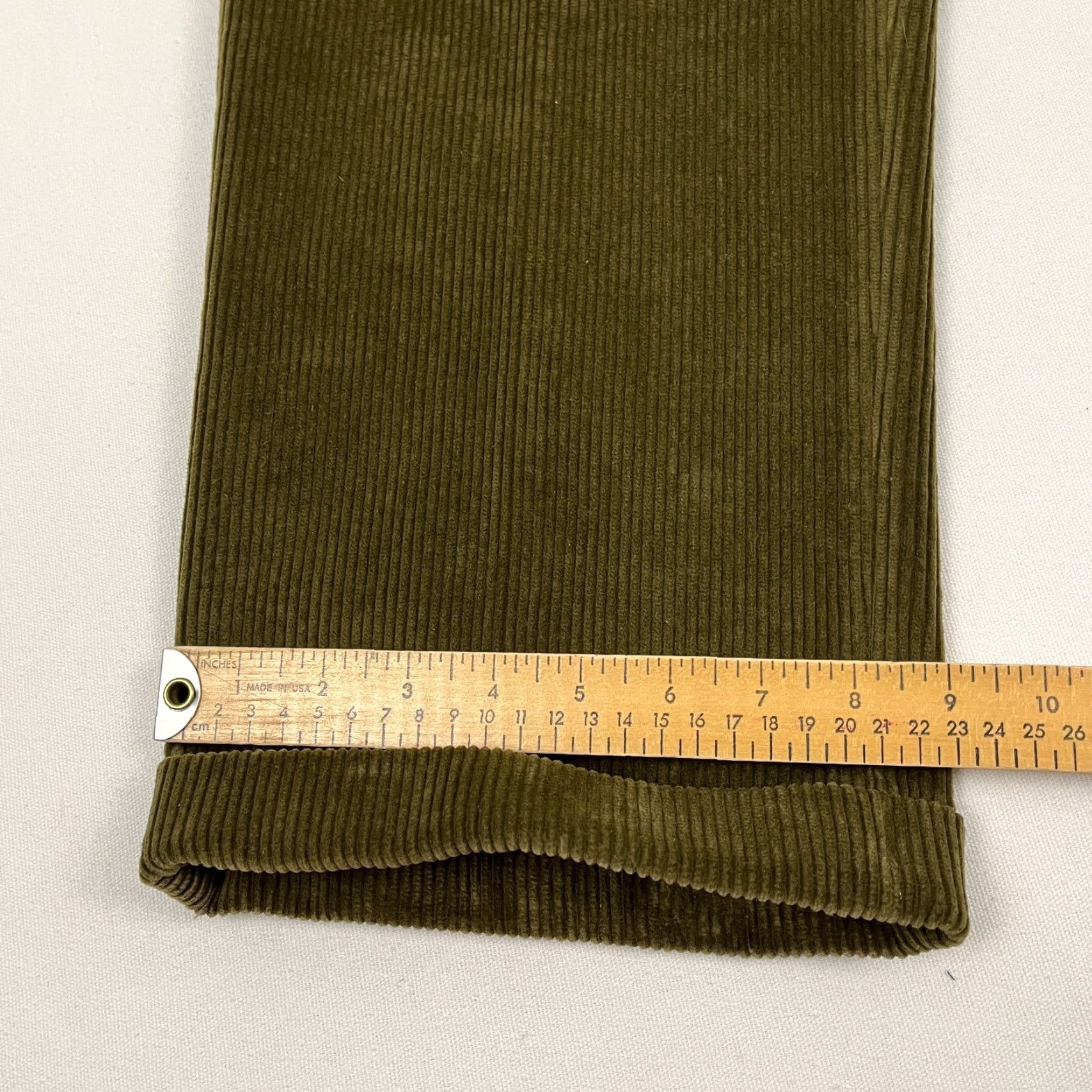 Orvis Orvis Pants Mens 34 x 30 Green Corduroy Brisbane Moss Cuff Trousers Leather Trim Chino 5-Pocket Regular Straight Mens Size US 34 / EU 50 - 7 Thumbnail