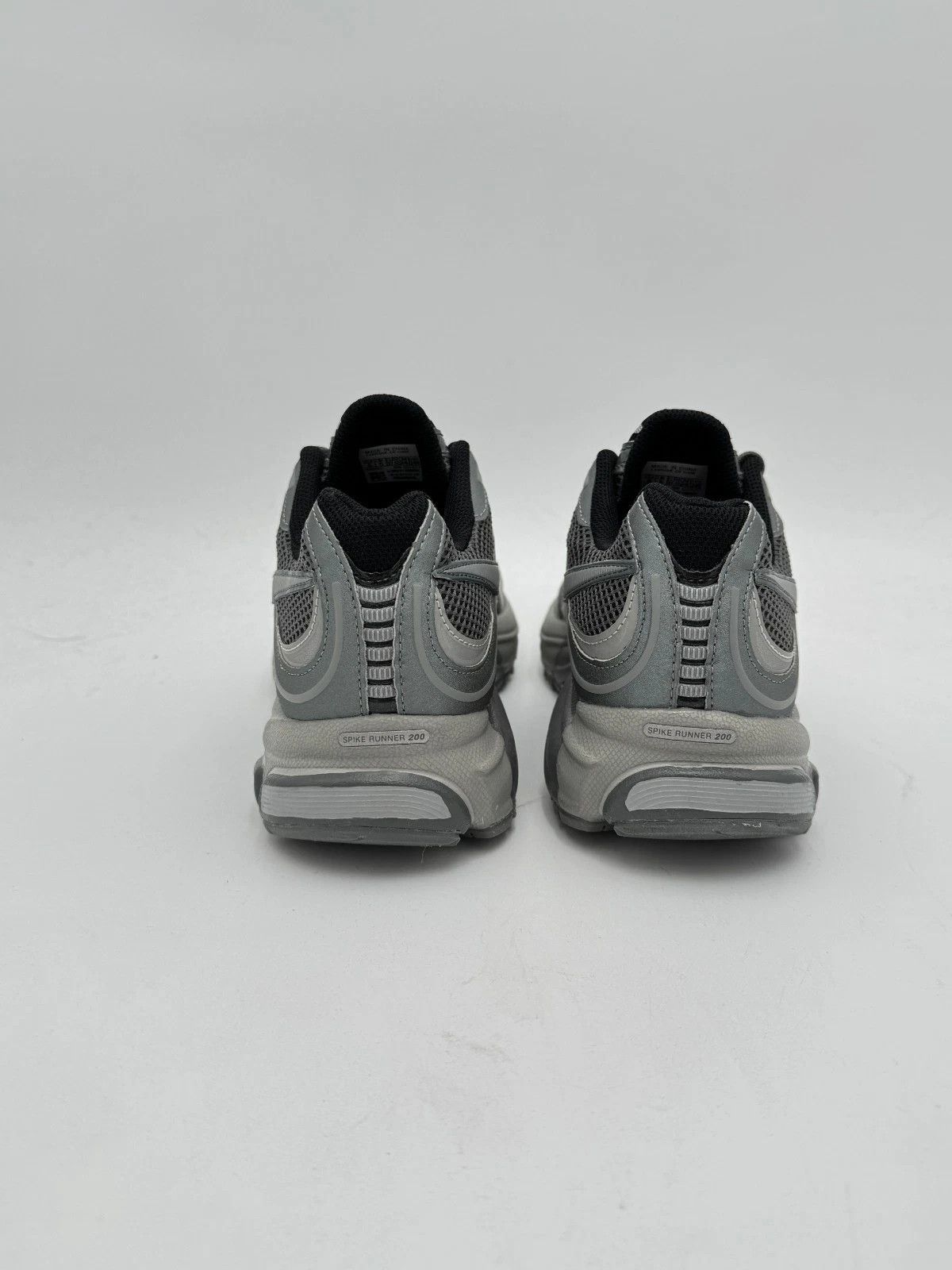 Reebok × Vetements Vetements Reebok Spike Runner 200 Grey Size US 6 / EU 39 - 3 Thumbnail