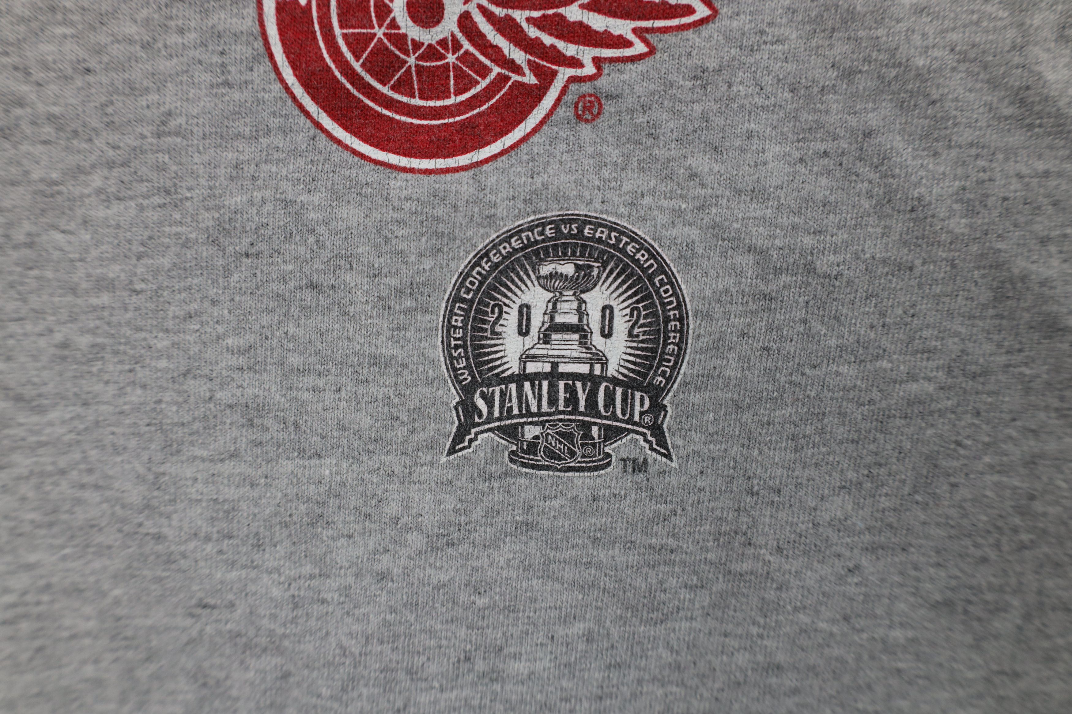 Vintage Vintage 2002 Stanley Cup Champs Detroit Red Wings T-Shirt Size US L / EU 52-54 / 3 - 7 Thumbnail