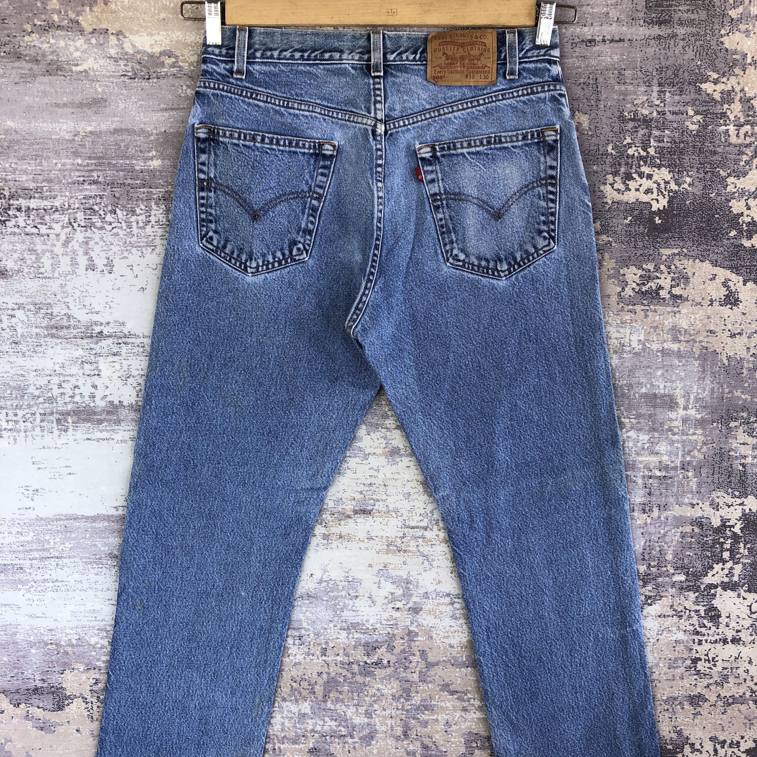 Levi's Vintage Levis 505 Distressed Blue Wash Jeans Levi's Denim Size US 32 / EU 48 - 4 Thumbnail