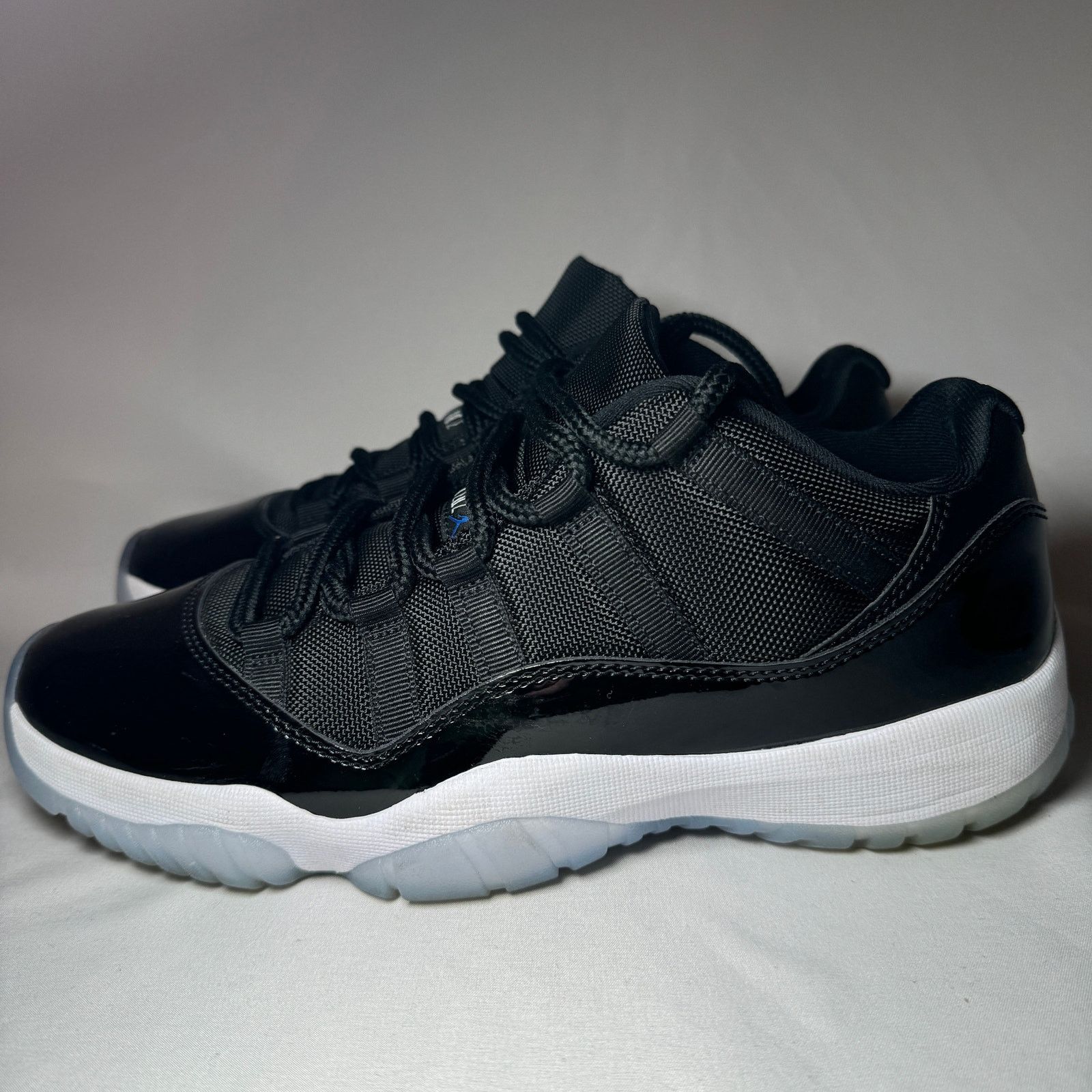 Jordan Brand × Nike Size 9 - Nike Air Jordan 11 Retro Low Space Jam Men's Shoes Size US 9 / EU 42 - 8 Thumbnail