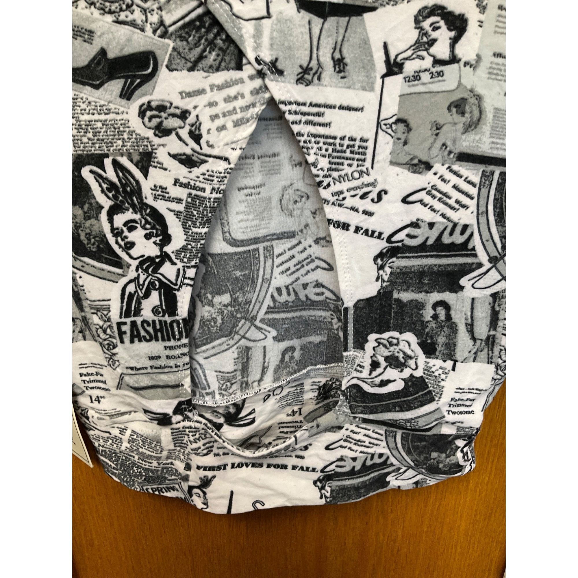 Other No Comment NY.LA Medium Womens Long Sleeve Newspaper Print C Size M / US 6-8 / IT 42-44 - 7 Thumbnail