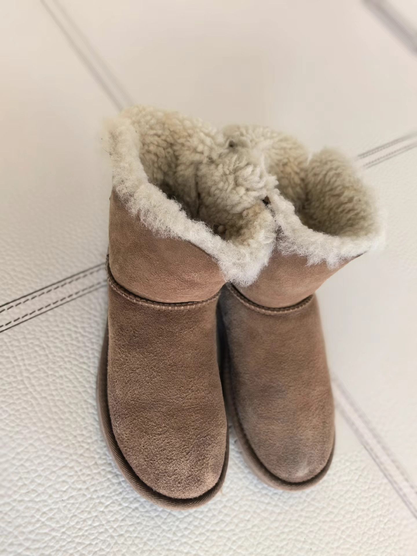 Ugg UGG Women's Shoes K17 Size US 7 / IT 37 - 3 Thumbnail