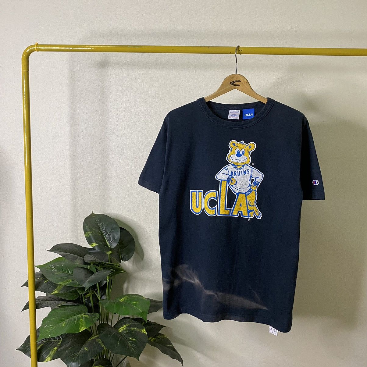 Champion × Vintage Vintage 1990s Champion x UCLA Bruins Collegiate Tee Size US M / EU 48-50 / 2 - 1 Thumbnail
