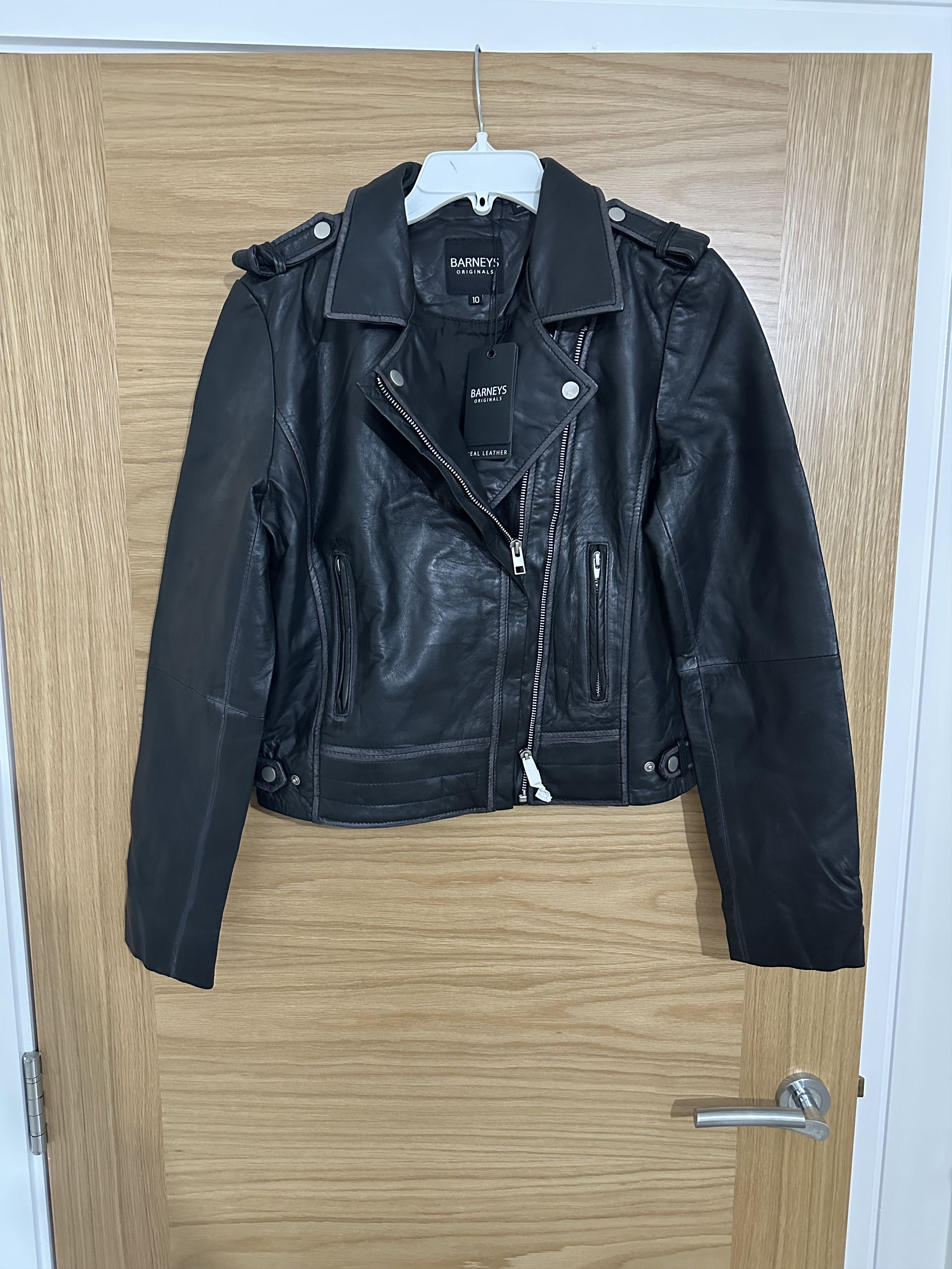Barneys New York Barney's Originals Beppe Leather Jacket with ribbed detail Size M / US 6-8 / IT 42-44 - 1 Thumbnail