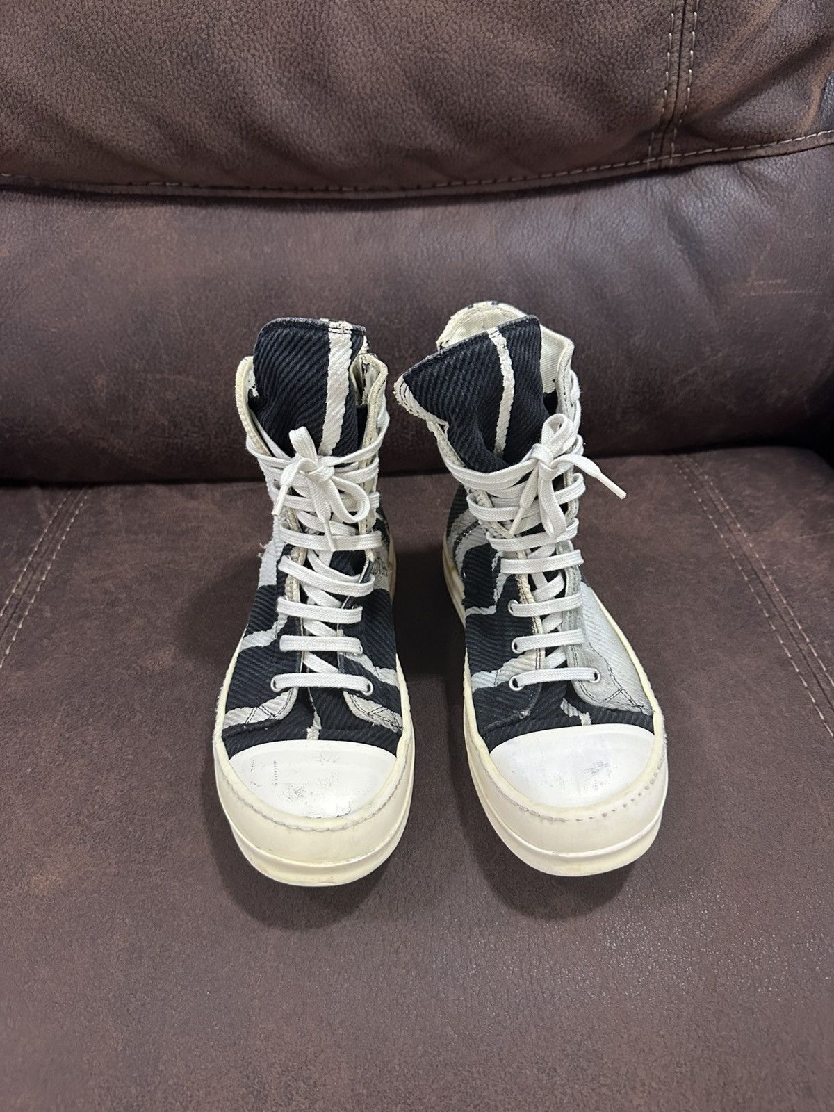 Rick Owens Drkshdw Rick Owens DRKSHDW FW16 Mastodon Bleach Vomit Ramone Size 39 Size US 6 / EU 39 - 3 Thumbnail